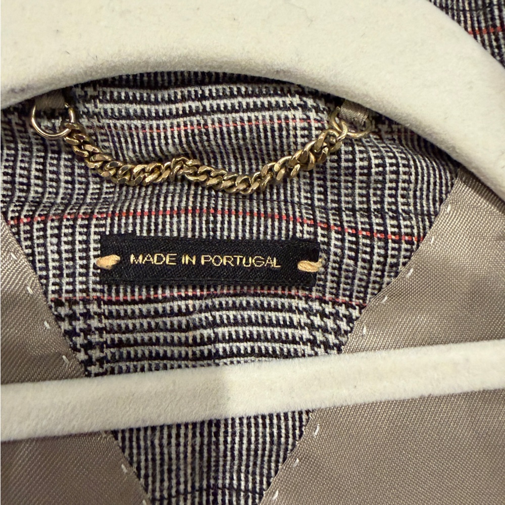 Massimo Dutti Gray Plaid Women's Blazer & Trousers - Picture 8 of 15